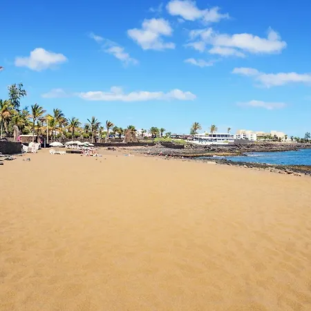 Lanzahost Gibshouses Playa Bastian * 코스타 테기세