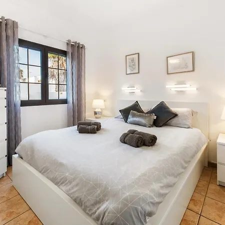 Apartment Lanzahost Gibshouses Playa Bastian *