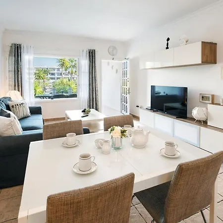 Lanzahost Gibshouses Playa Bastian Apartment
